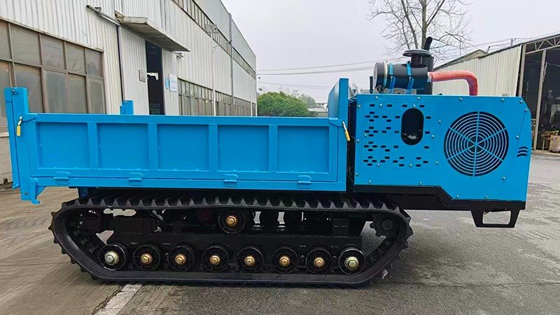 Muddy Transport Vehicle factory